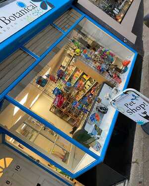 Store front of Animal Botanical in Seaton